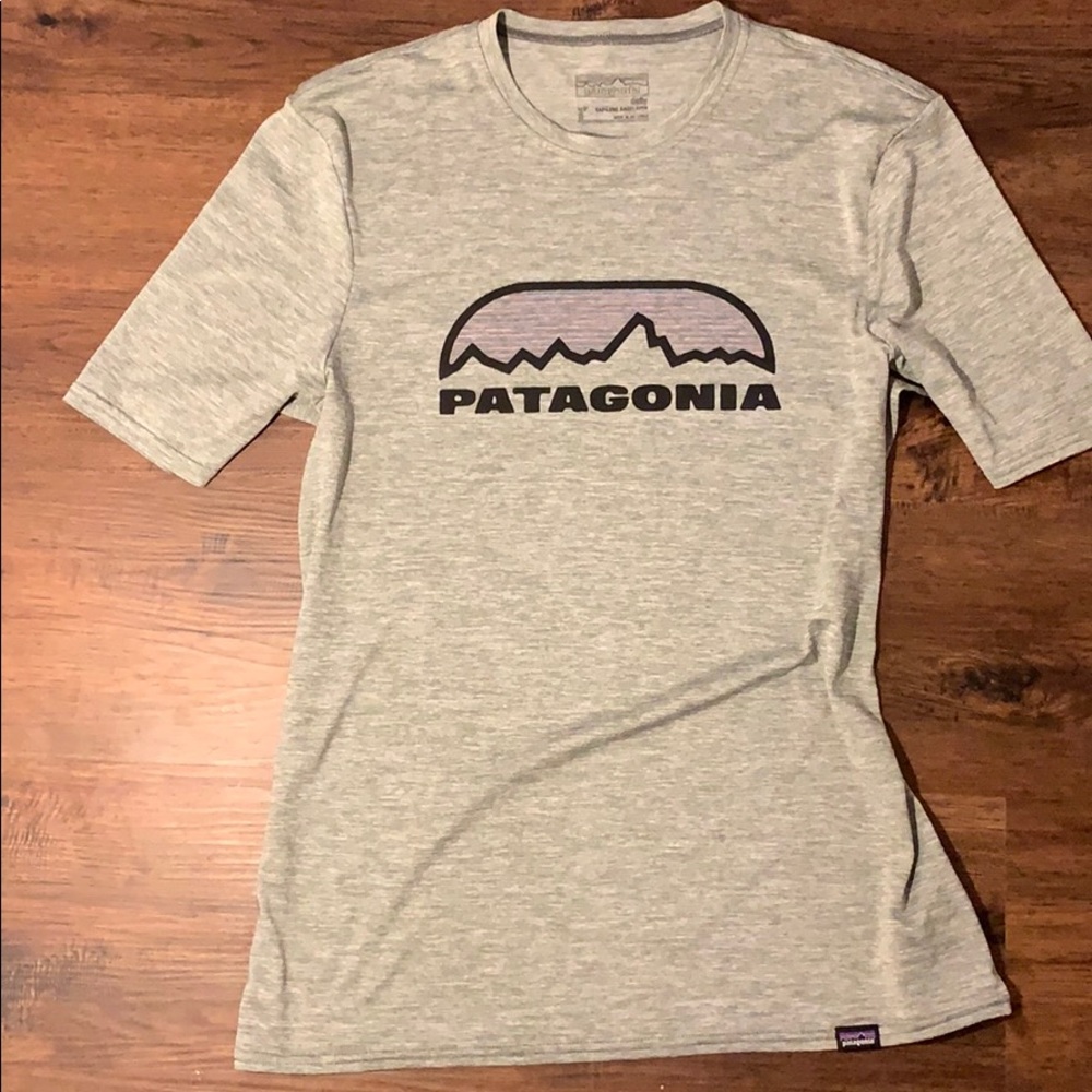 Like new Small Patagonia T-shirt